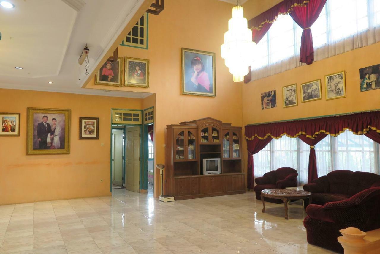 Villa Tiandiva Cisarua Extérieur photo