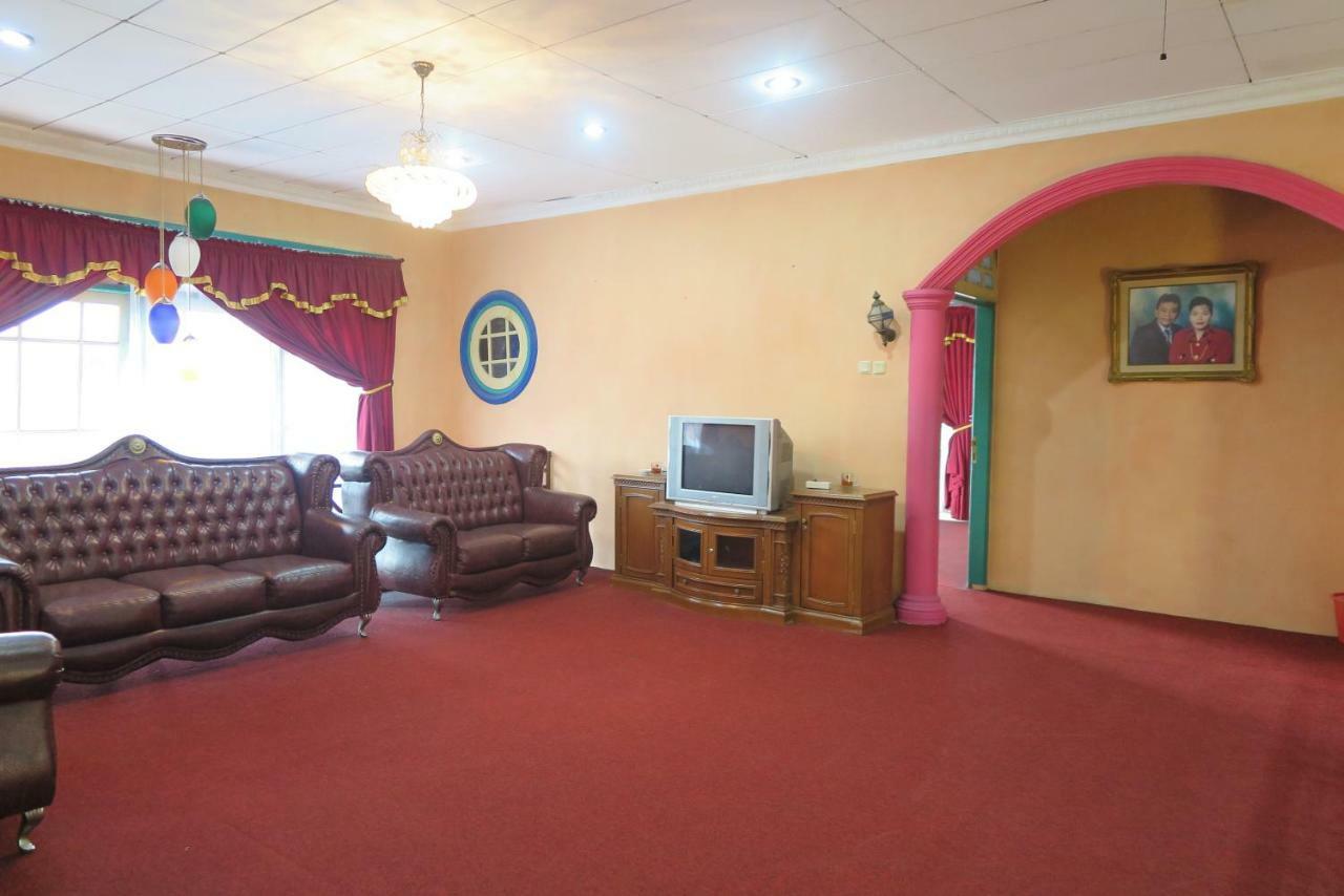 Villa Tiandiva Cisarua Extérieur photo
