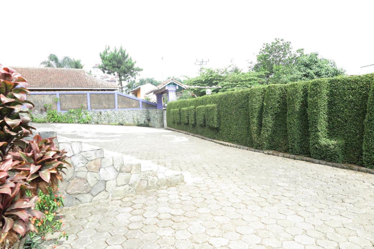 Villa Tiandiva Cisarua Extérieur photo